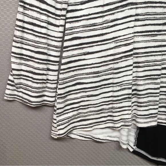 APT. 9 Medium long sleeve women's top black white - Picture 4 of 9